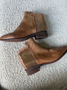 Antelope Brown Leather Chelsea Booties